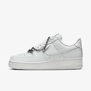 Кроссовки NIKE W AIR FORCE 1 07 LO