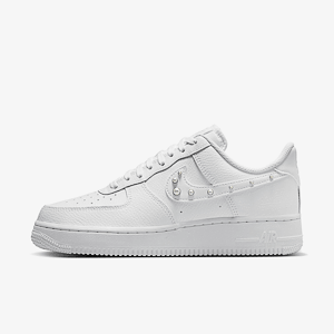 Кроссовки NIKE WMNS AIR FORCE 1 07