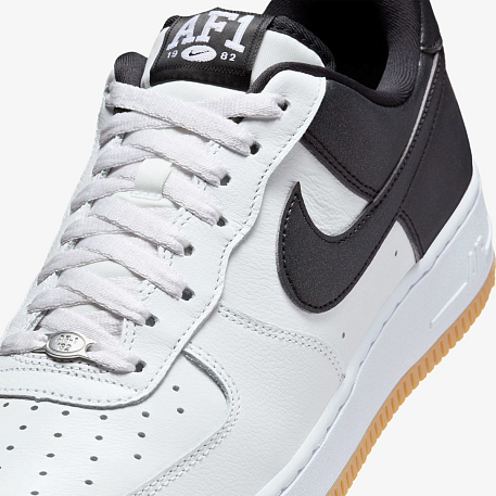 Кроссовки NIKE AIR FORCE 1 07 LV8