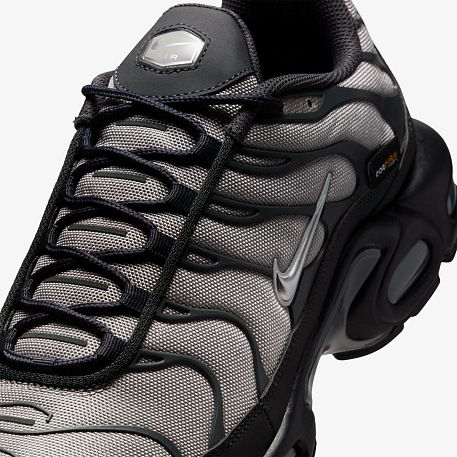 Кроссовки NIKE AIR MAX PLUS