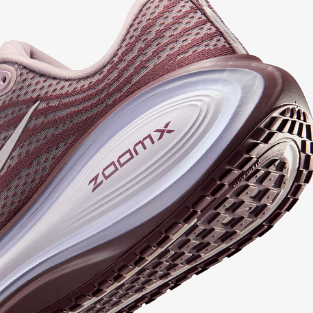 Кроссовки NIKE W VOMERO PLUS