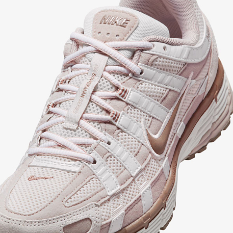 Кроссовки NIKE W P-6000