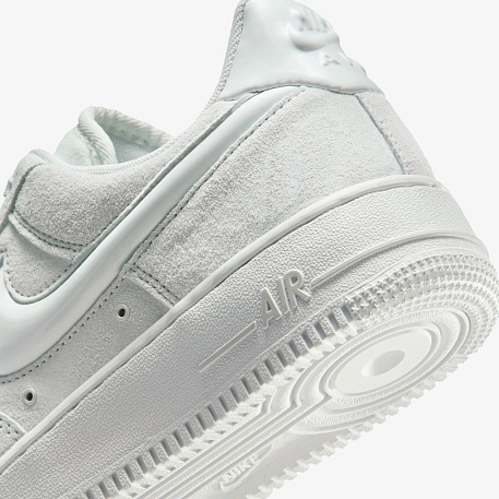 Кроссовки NIKE W AIR FORCE 1 07