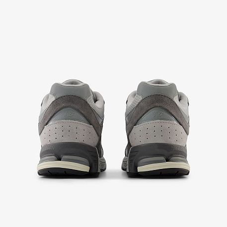 Кроссовки New Balance 2002