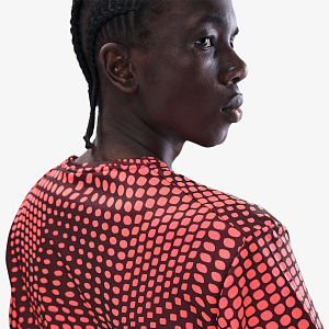 Футболка NIKE M NK DF MILER PRNT/MAT EXT