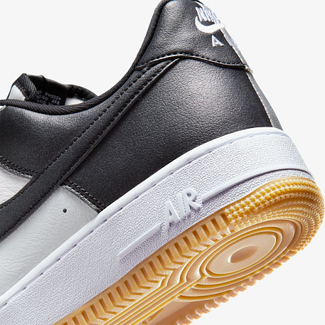 Кроссовки NIKE AIR FORCE 1 07 LV8