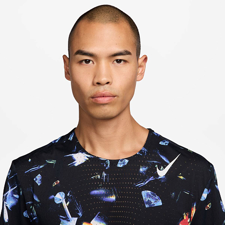 Футболка NIKE M NK DFADV AEROSWIFT AOP SS