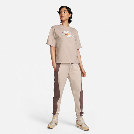 Футболка Nike Sportswear T-Shirt