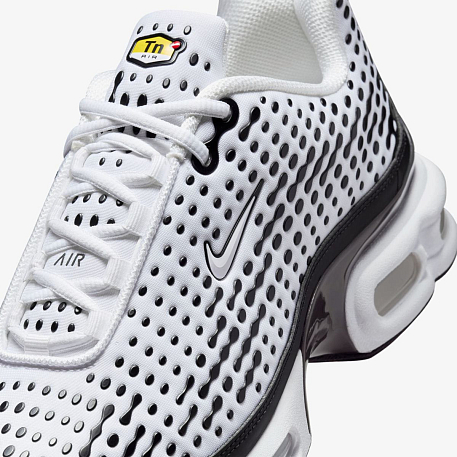 Кроссовки NIKE AIR MAX PLUS VII