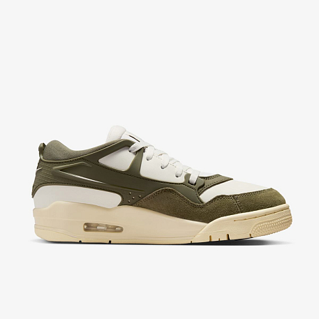 Кроссовки WMNS AIR JORDAN 4 RM