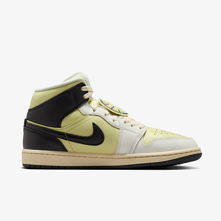 Кроссовки WMNS AIR JORDAN 1 MID SE