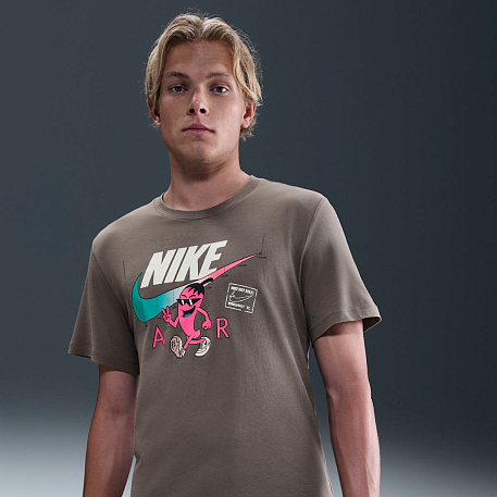 Футболка NIKE U NSW TEE OC MED GFX SEGB