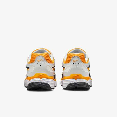 Кроссовки NIKE P-6000