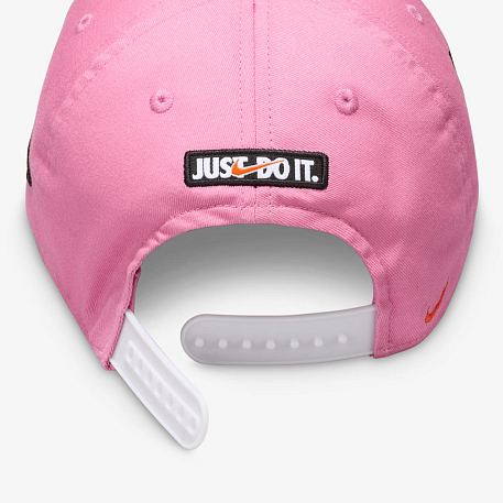 Кепка NIKE NAN PATCH TOSS CLUB CAP / NAN PATCH TOSS CLUB CAP