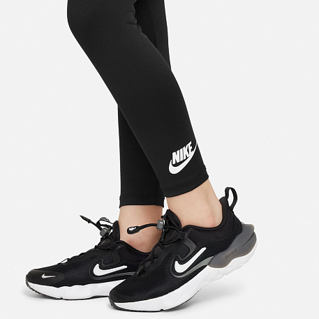 Набор:кофта,лосины Nike SCI