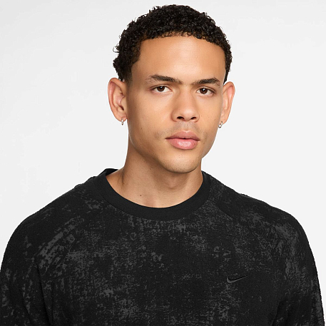 Толстовка NIKE M NK TF PRIMARY CREW JCQRD