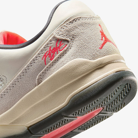 Кроссовки WMNS JORDAN FLIGHT COURT