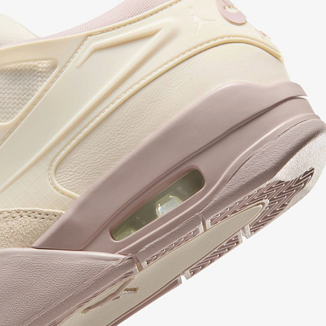 Кроссовки WMNS AIR JORDAN 4 RM