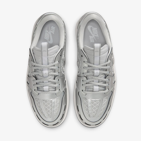 Кроссовки WMNS AIR JORDAN 1 MM LOW V3