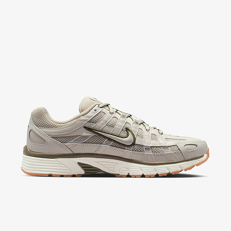 Кроссовки NIKE W P-6000