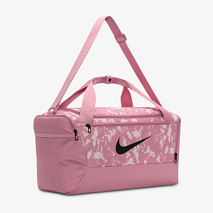 СУМКА NIKE NK BRSLA S DUFF - 9.5 AOP SP25