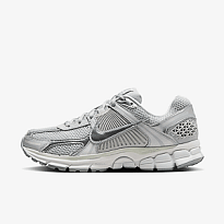 Кроссовки NIKE W ZOOM VOMERO 5