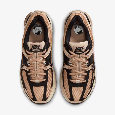 Кроссовки NIKE W ZOOM VOMERO 5