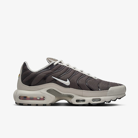 Кроссовки NIKE AIR MAX PLUS
