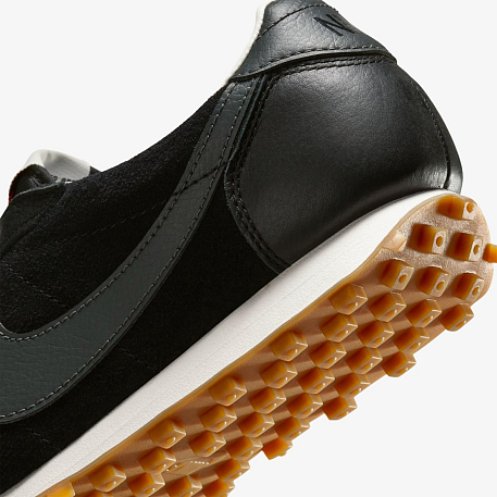 Кроссовки NIKE W LD-1000 SUEDE