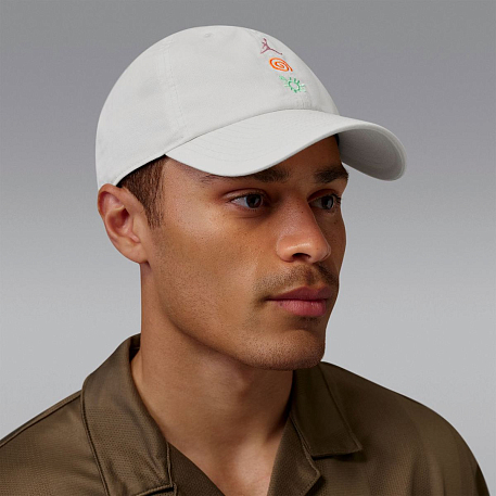 Кепка JORDAN U J CLUB CAP US CB WSH FEST