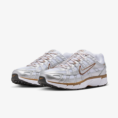 Кроссовки NIKE W P-6000