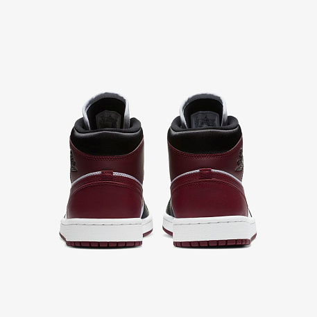 Кроссовки WMNS AIR JORDAN 1 MID SE