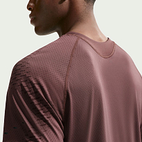 Футболка NIKE M NK DFADV STRIDE NVLTY SS TOP