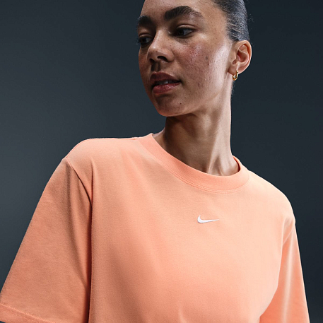 Футболка NIKE W NSW TEE ESSNTL LBR