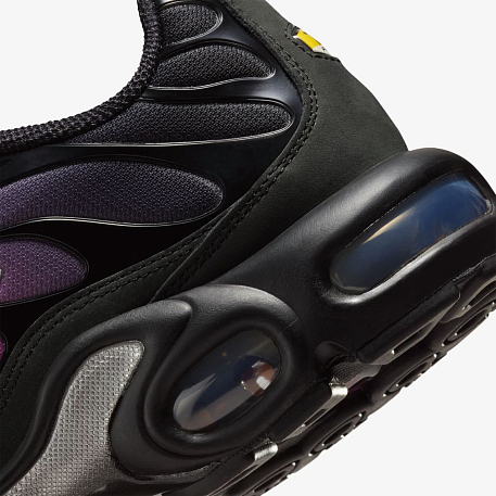 Кроссовки NIKE W AIR MAX PLUS