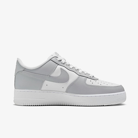 Кроссовки NIKE AIR FORCE 1 07