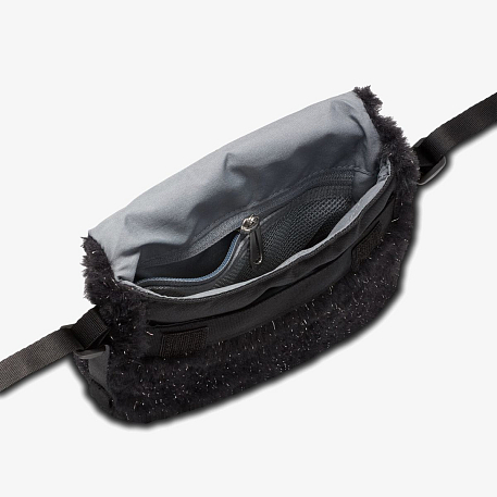 Сумка через плечо NIKE Y NK FX FUR CROSSBODY