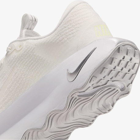 Кроссовки NIKE WMNS MOTIVA