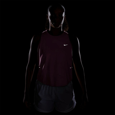 Майка NIKE W NK SWIFT NVLT BRTHE TANK