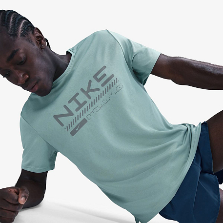 Футболка NIKE M NK WINTER MILER SS TOP