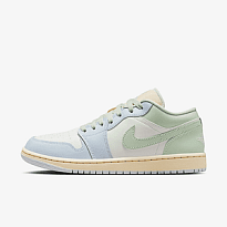 Кроссовки WMNS AIR JORDAN 1 LOW