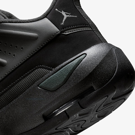 Кроссовки JORDAN MAX AURA 7