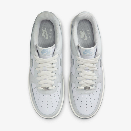 Кроссовки NIKE AIR FORCE 1 07