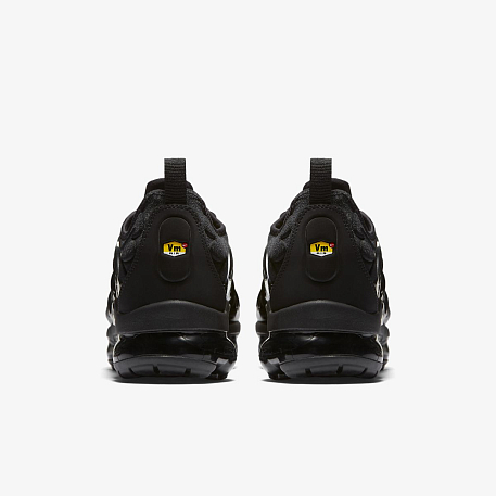 Кроссовки Nike Air VaporMax Plus