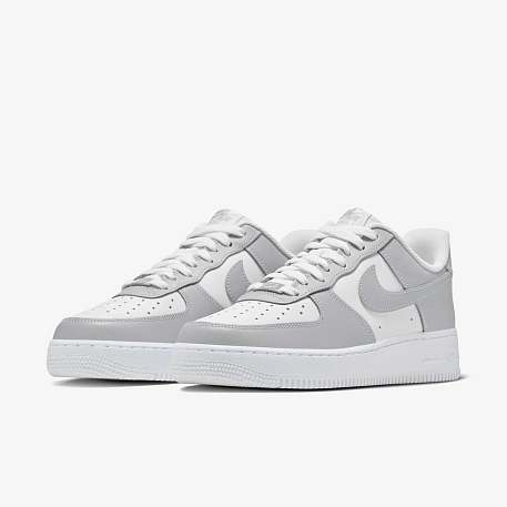 Кроссовки NIKE AIR FORCE 1 07