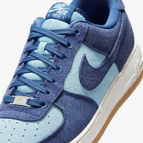 Кроссовки NIKE AIR FORCE 1 07 LV8