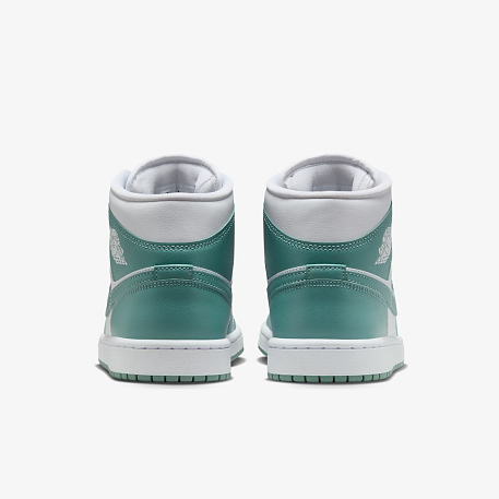 Кроссовки WMNS AIR JORDAN 1 MID