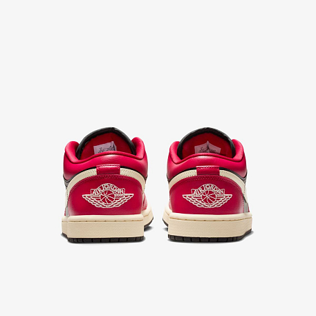 Кроссовки WMNS AIR JORDAN 1 LOW