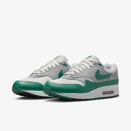 Кроссовки NIKE AIR MAX 1 ESS