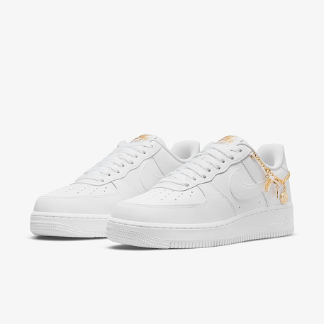 Кроссовки NIKE WMNS AIR FORCE 1 07 LX